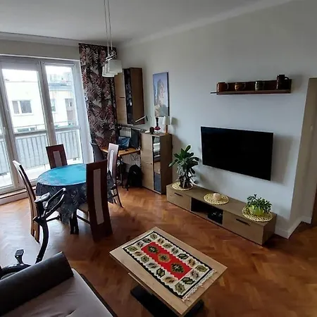 Zeromskiego - * Warszawa